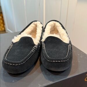 Ugg Ansley NEW